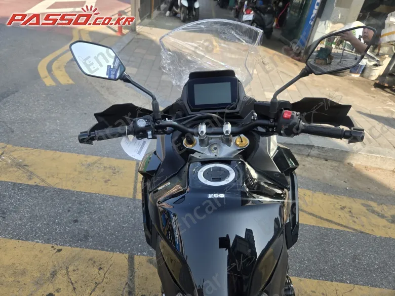 Suzuki Gsx S 1000 Gx - фото 3
