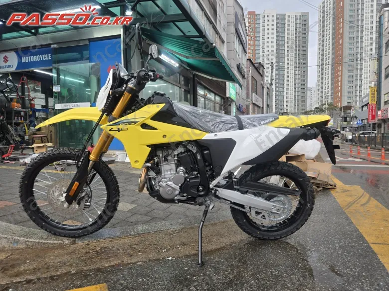 Suzuki Dr Z 4 S - фото 1
