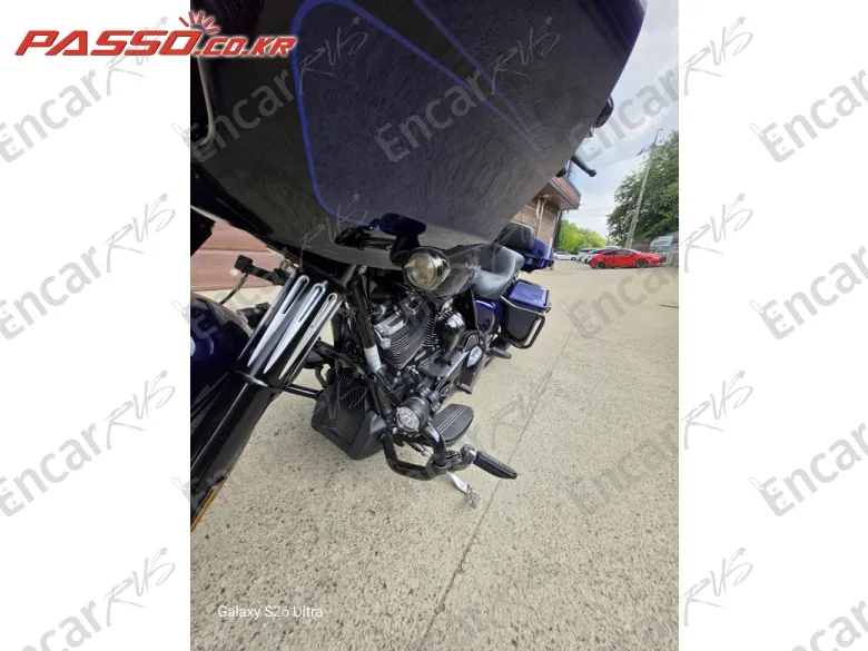 HARLEY-DAVIDSON ROAD GLIDE SPECIAL - фото 4