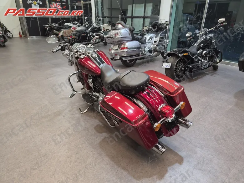 HARLEY-DAVIDSON FLHR - фото 6