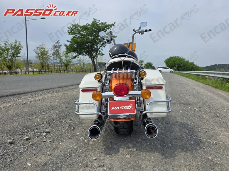 HARLEY-DAVIDSON ELECTRA GLIDE HIGHWAY KING - фото 3