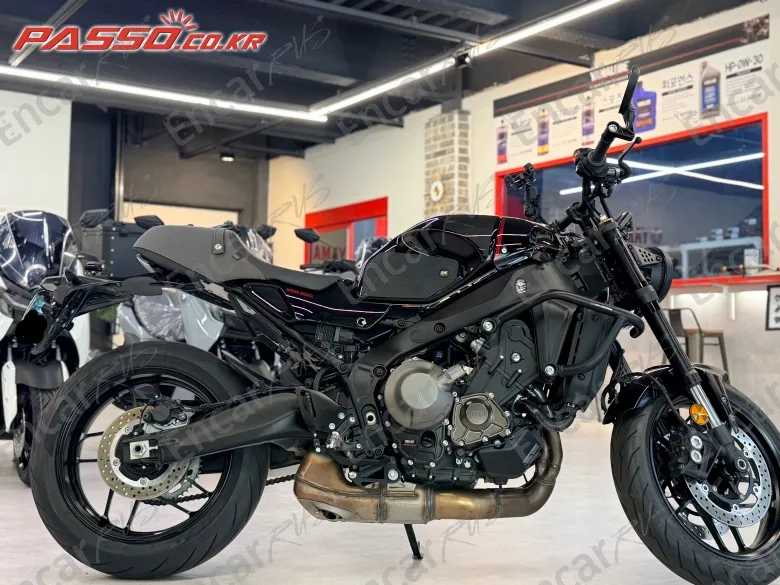 YAMAHA XSR 900 - фото 0