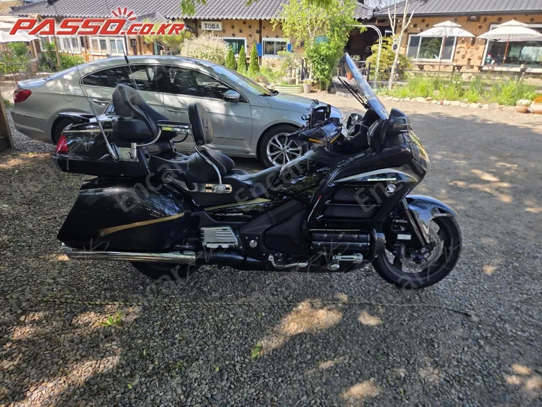 HONDA GOLDWING 1800 - фото 0