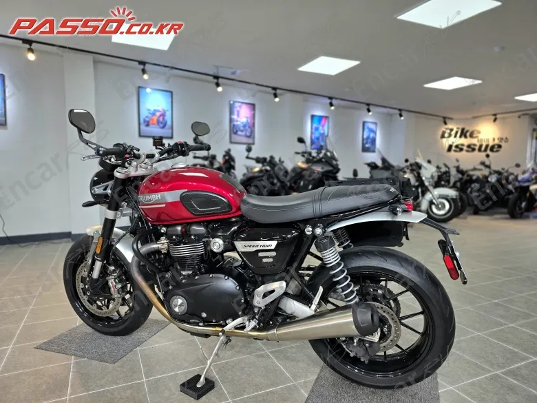 Triumph Speed Twin 1200 - фото 5