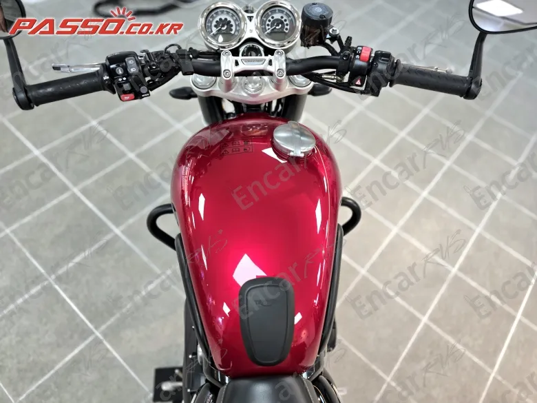 Triumph Speed Twin 1200 - фото 6