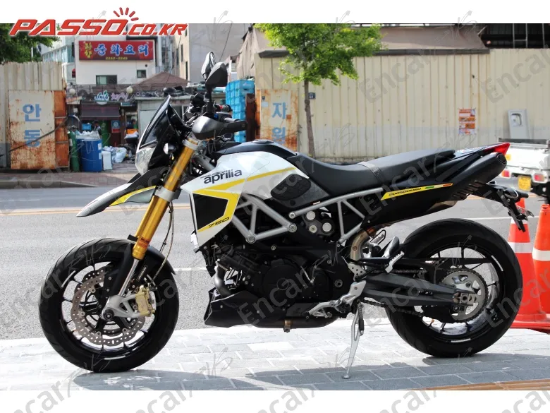 Aprilia Dorsoduro 750 - фото 2