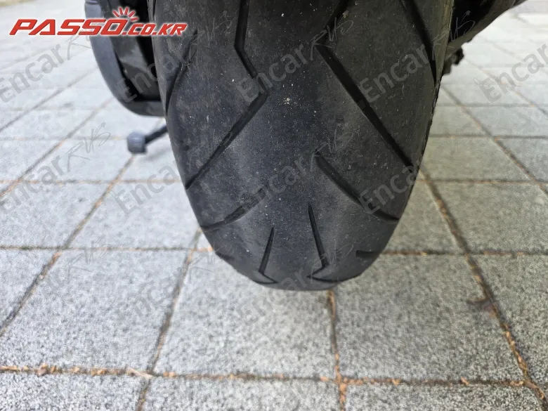Suzuki Burgman 650 - фото 6