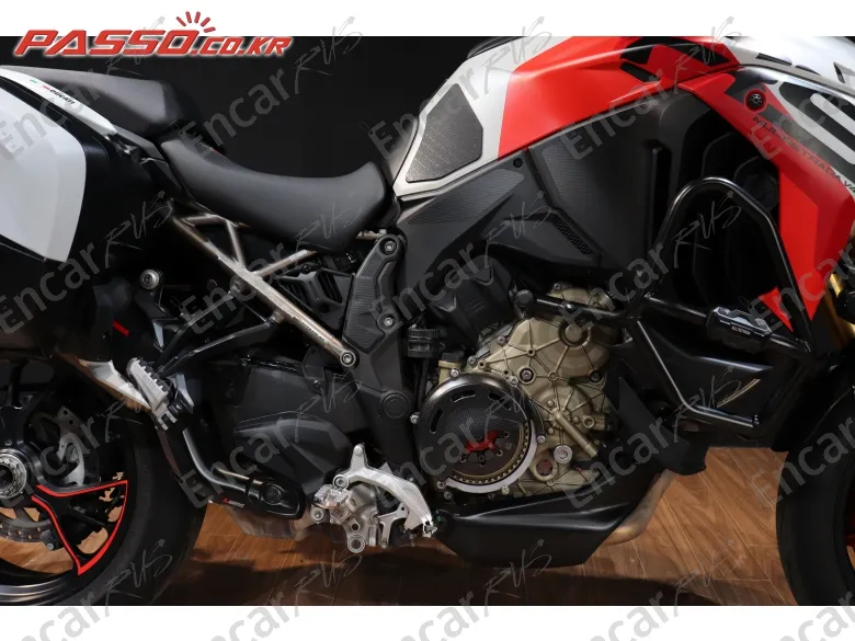 Ducati Multistrada V4 Rs - фото 4
