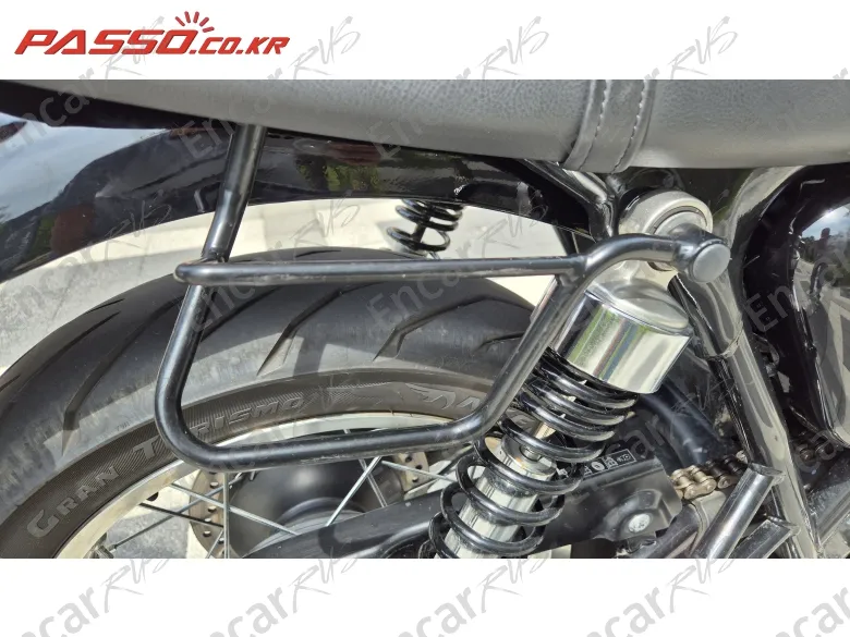 Triumph Bonneville T120 - фото 5