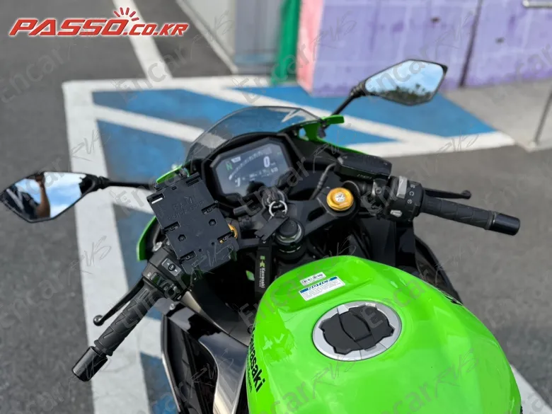 Kawasaki Ninja Zx 4 Rr - фото 3