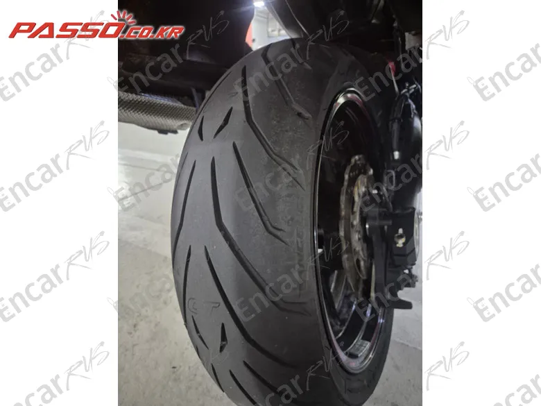 Kawasaki Z 1000 Sx - фото 4