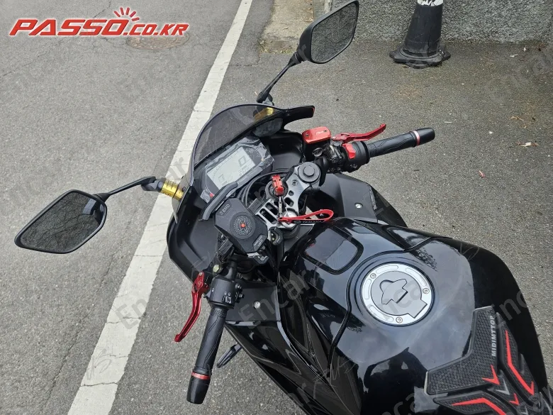 Yamaha Yzf R3 - фото 3
