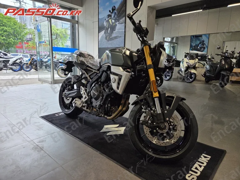 Suzuki Gsx 8 T - фото 0