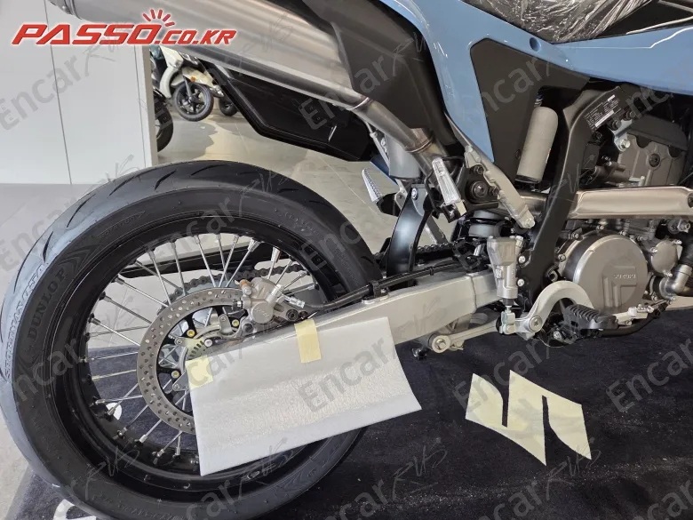 Suzuki Dr Z 400 Sm - фото 6