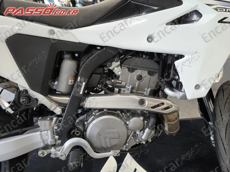 Suzuki Dr Z 400 Sm - фото 4