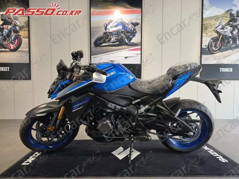 Suzuki Gsx S 1000 - фото 1