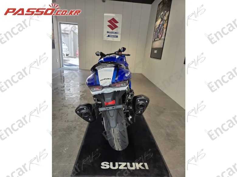 SUZUKI GSX R 1300 HAYABUSA - фото 2