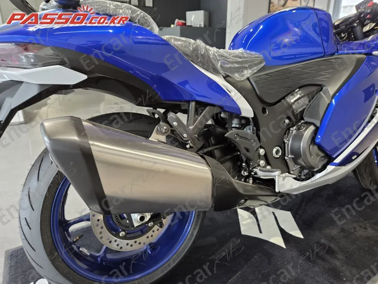 SUZUKI GSX R 1300 HAYABUSA - фото 6
