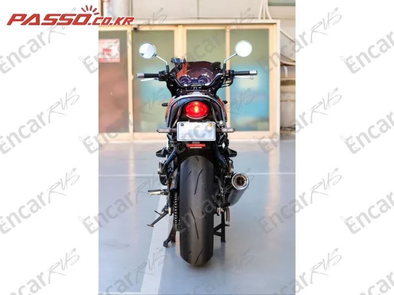 Kawasaki Z 900 Rs Abs - фото 2