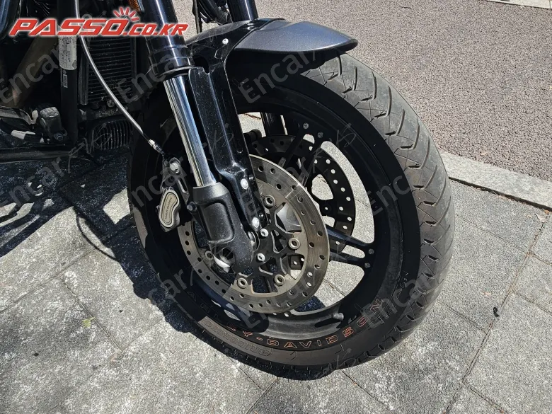 Harley-Davidson Fxdr 114 - фото 3