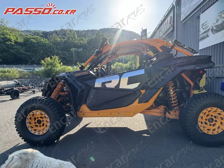 BRP CAN-AM MAVERICK X3 X RC - фото 1
