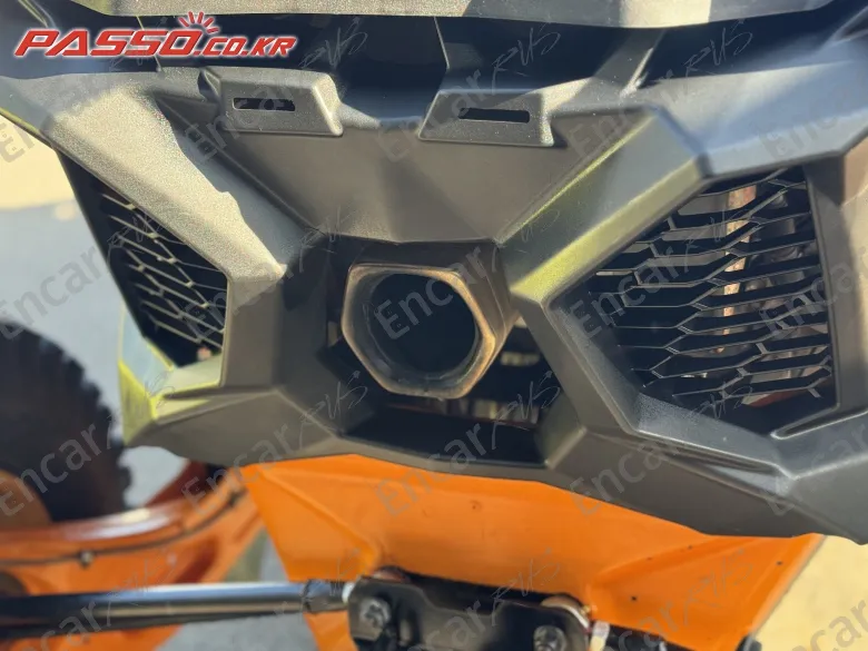 BRP CAN-AM MAVERICK X3 X RC - фото 5
