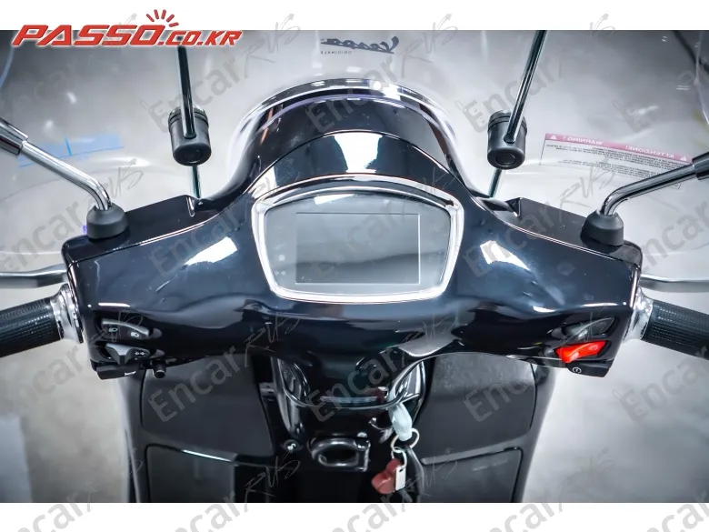 Vespa Gts 300 Super Tech - фото 3