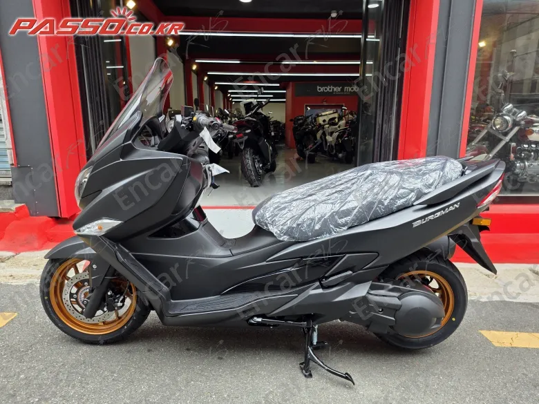 Suzuki Burgman 400 Abs - фото 1