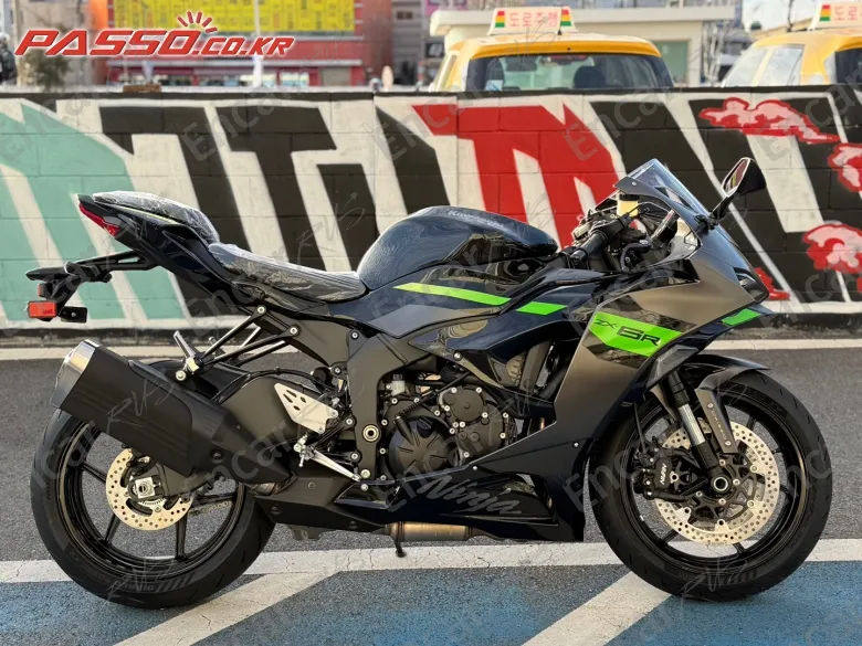 Kawasaki Zx 6 R - фото 0