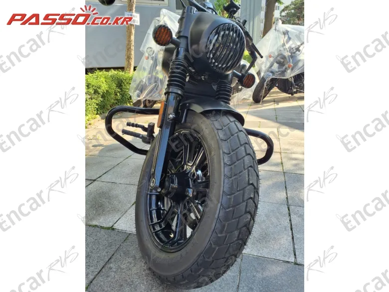 Indian Scout Bobber - фото 5