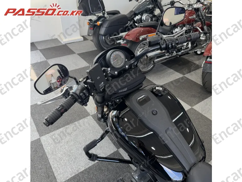 Harley-Davidson Softail Low Rider S - фото 3