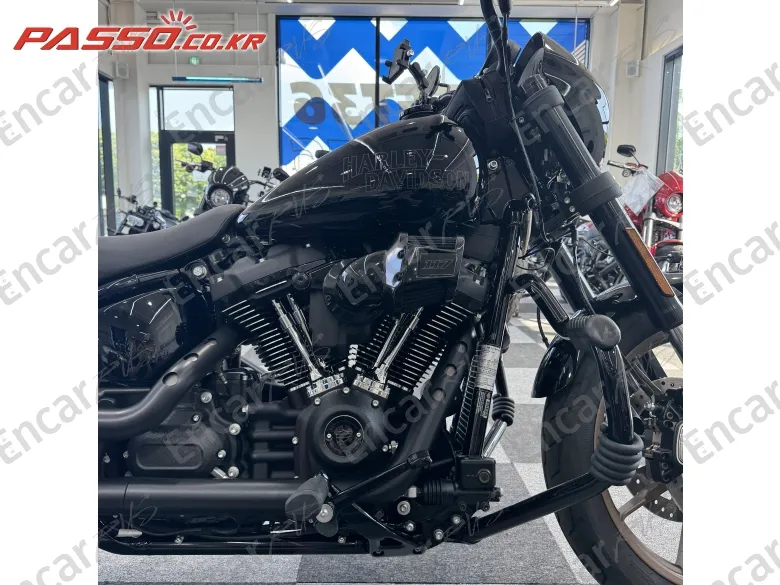Harley-Davidson Softail Low Rider S - фото 4