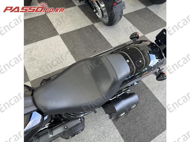Harley-Davidson Softail Low Rider S - фото 6