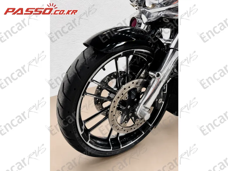 HARLEY-DAVIDSON FLHR - фото 5