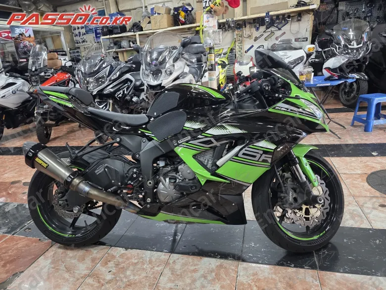 Kawasaki Zx 6 R - фото 0