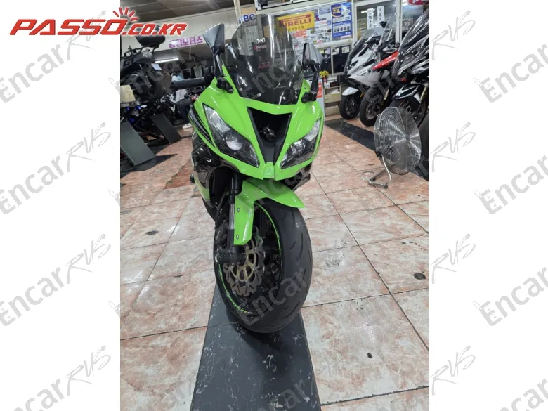 Kawasaki Zx 6 R - фото 6