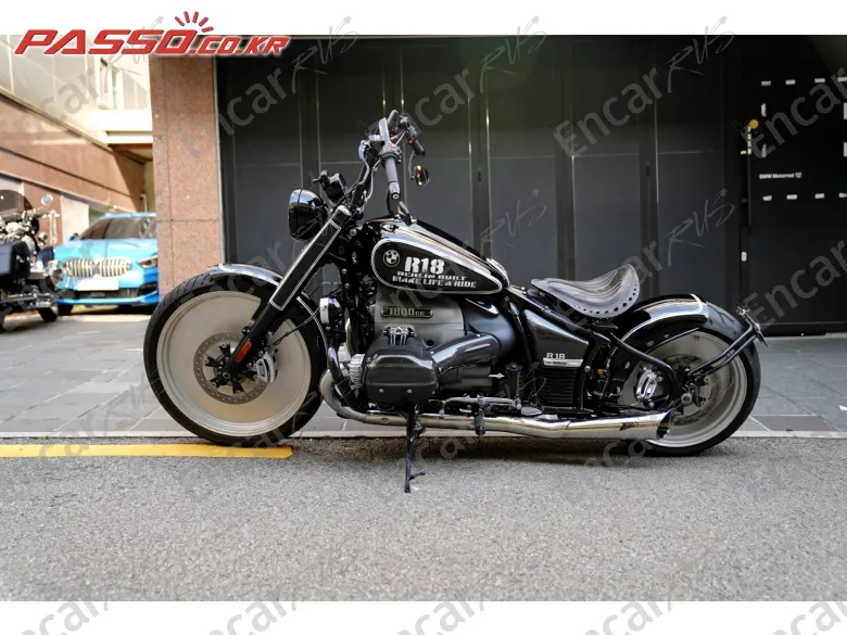 BMW R 18 - фото 1