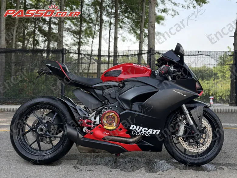 Ducati Panigale V2 - фото 0