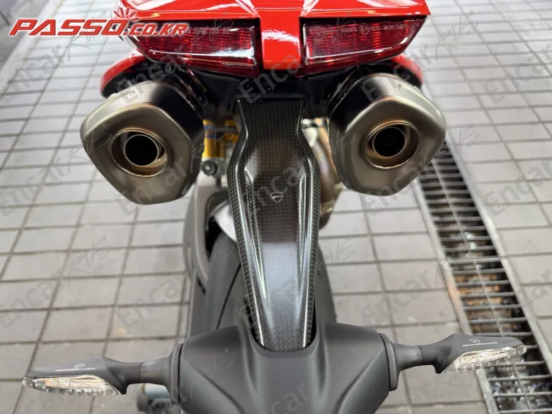 Ducati Hypermotard 950 Sp - фото 2