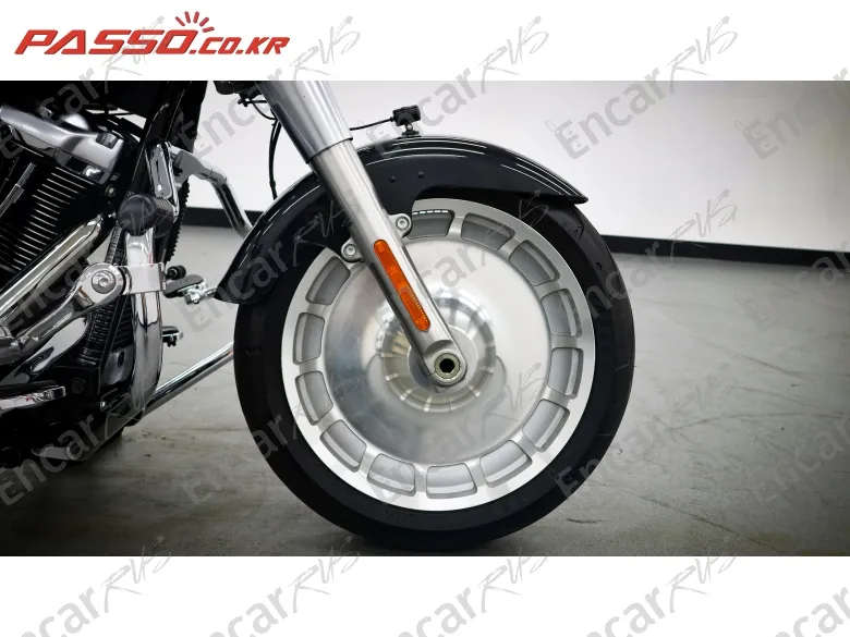 HARLEY-DAVIDSON FAT BOY 114 - фото 5