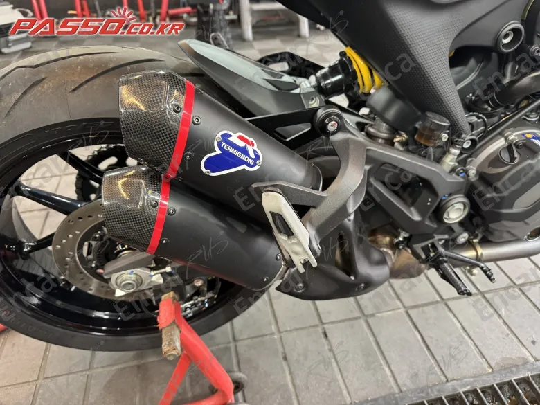 Ducati Monster 937 - фото 5