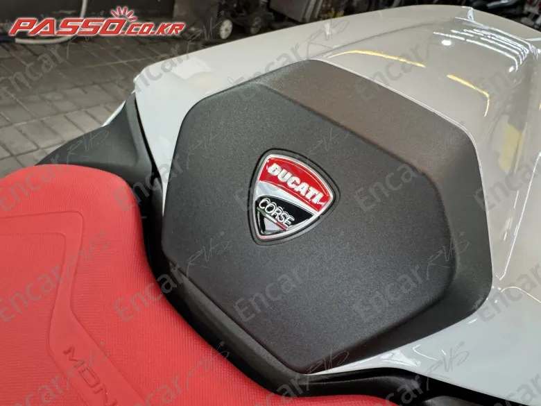 Ducati Monster 937 - фото 6