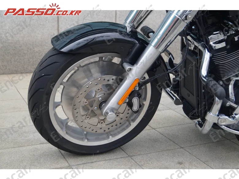 HARLEY-DAVIDSON FAT BOY 114 - фото 5