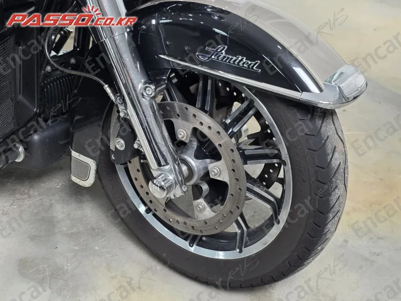 HARLEY-DAVIDSON ULTRA LIMITED - фото 5