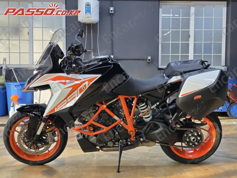 Ktm 1290 Super Duke Gt - фото 1