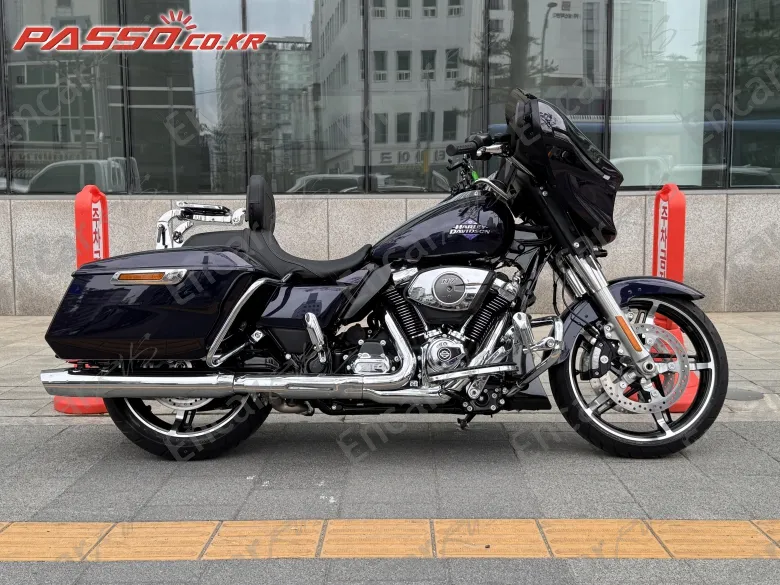 HARLEY-DAVIDSON FLHXS STREET GLIDE SPECIAL - фото 0