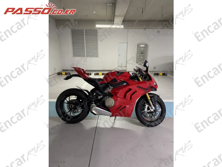 Ducati Panigale V4 S - фото 0