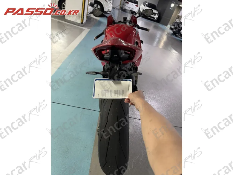 Ducati Panigale V4 S - фото 2