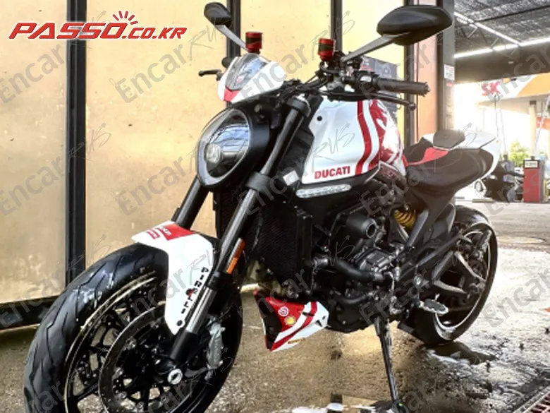 Ducati Monster 937 - фото 0