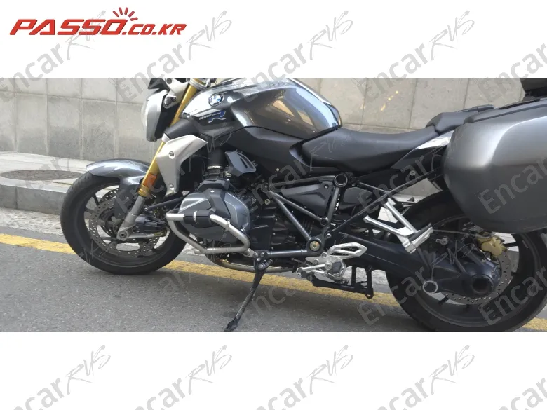 Bmw R 1250 R - фото 1